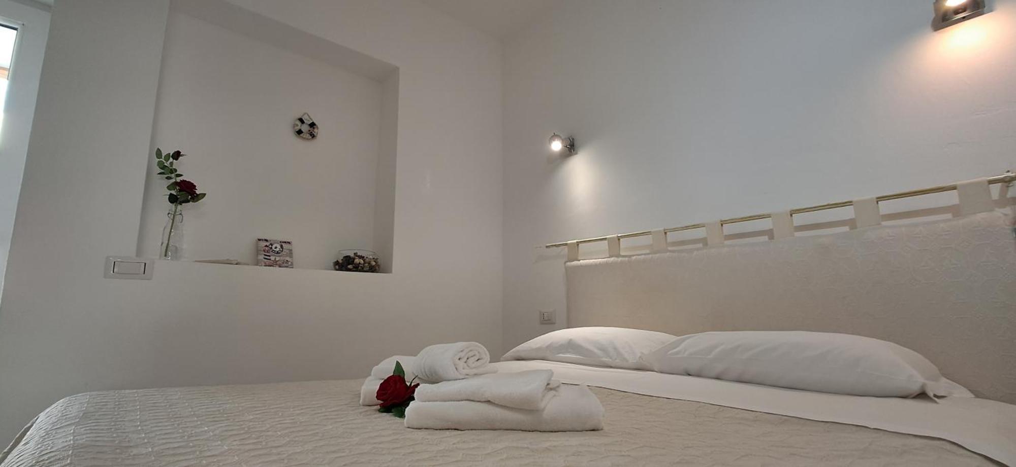 Al Mare Da Francesca Hotel Olbia Exterior photo